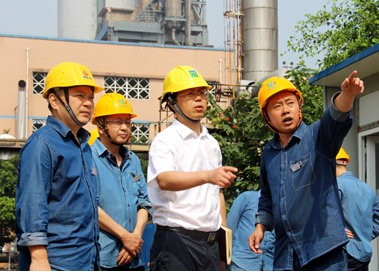 省經(jīng)信委安全督查組蒞臨公司檢查指導工作