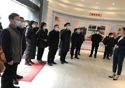 四川省中青年干部培訓班學員到瀘天化股份公司調(diào)研