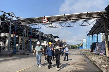 省生態(tài)環(huán)境廳大氣幫扶專家組到油脂公司檢查指導(dǎo)環(huán)保工作