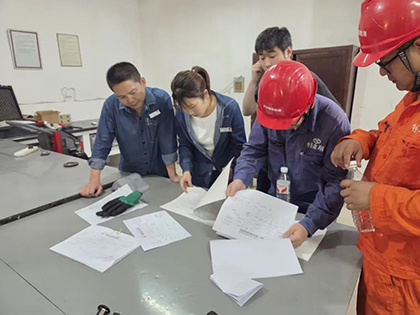 瀘州市市監(jiān)局對(duì)弘旭公司特種設(shè)備生產(chǎn)開(kāi)展巡診