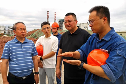 瀘天化股份公司黨委書(shū)記廖廷君一行到10萬(wàn)噸/年綠色精細(xì)化學(xué)品項(xiàng)目建設(shè)現(xiàn)場(chǎng)調(diào)研指導(dǎo)工作